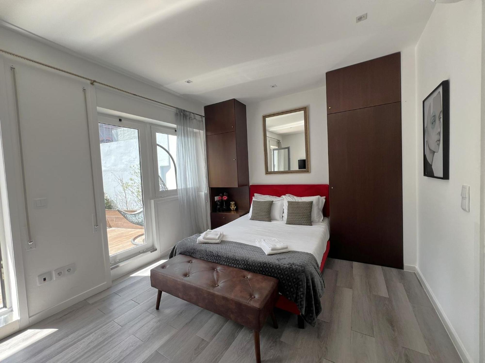 Almada Studios&Suites Porto Exterior foto
