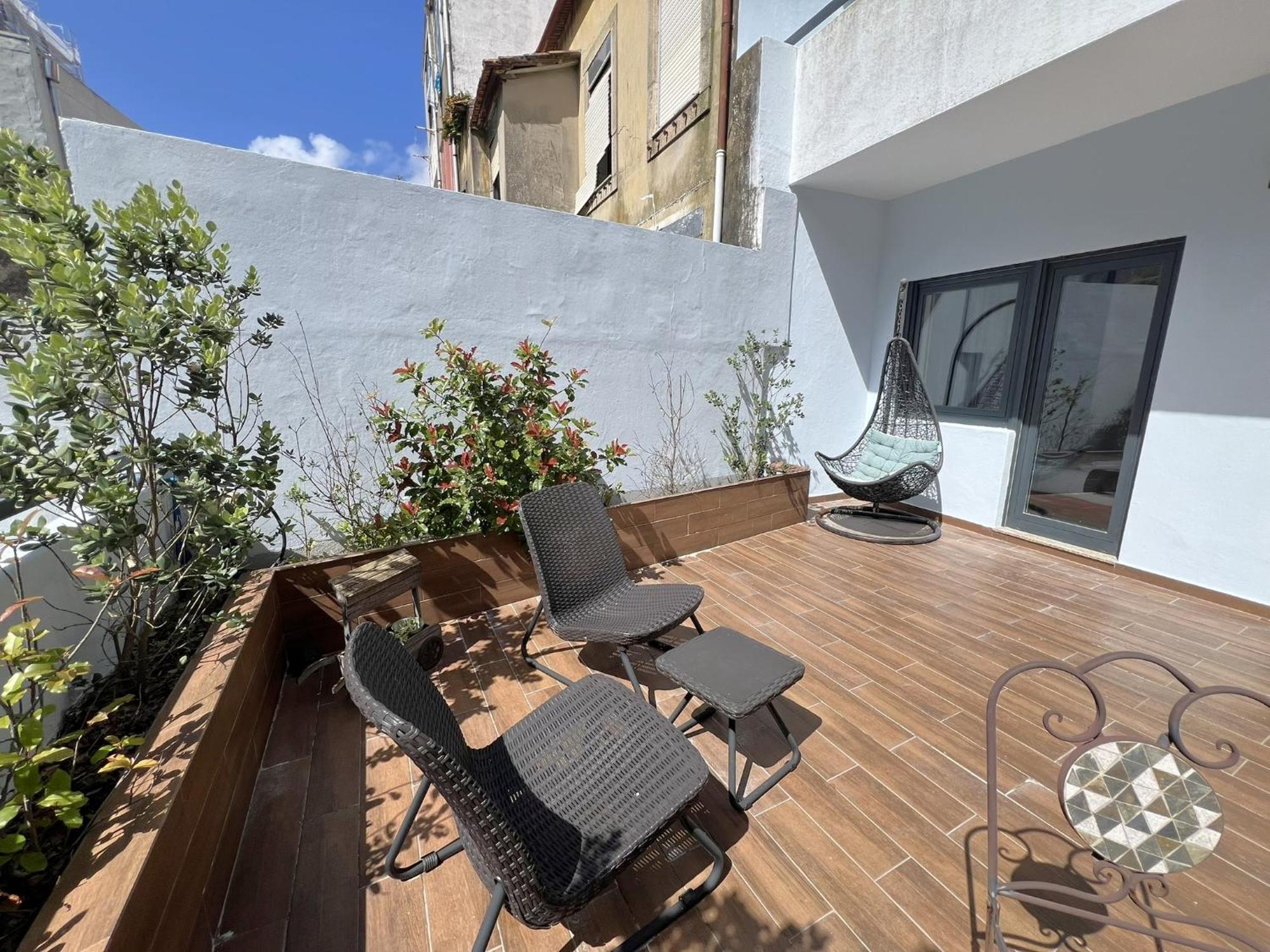 Almada Studios&Suites Porto Exterior foto